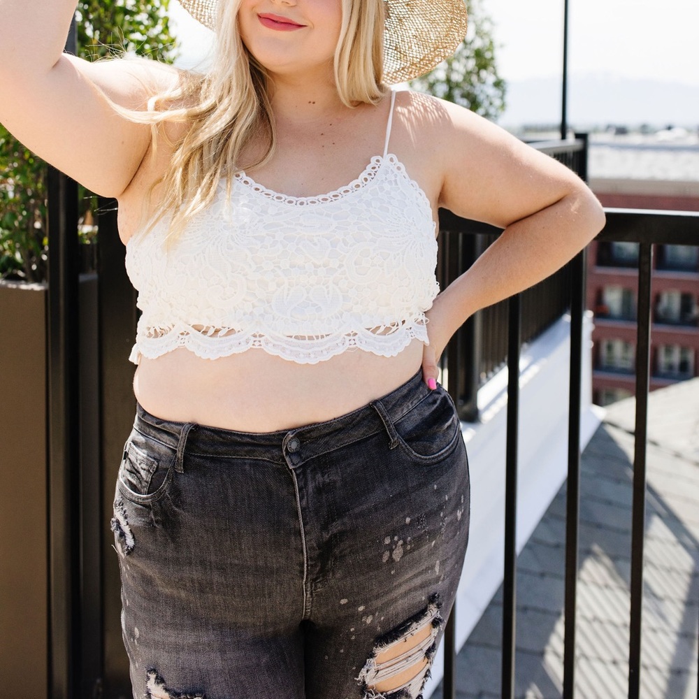 Tracy Lacy Cropped Camisole - Picture 8 of 11